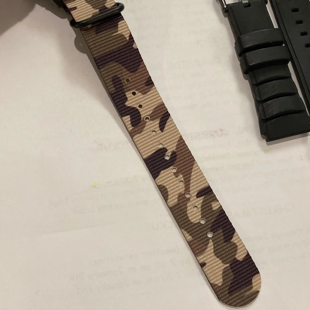 Casio MTD1069 watch, red and black with camo strap & rubber strap, working batty